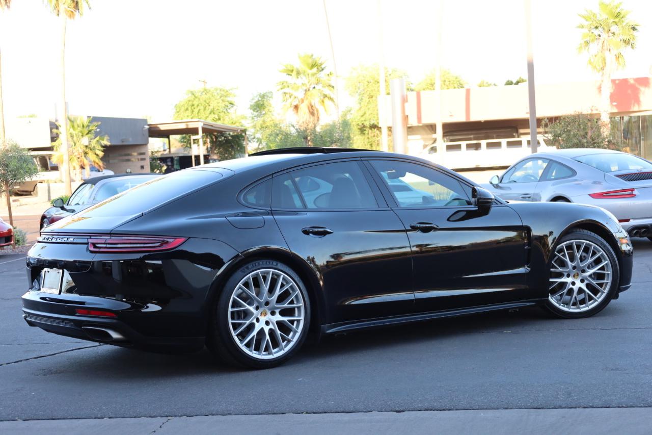 Porsche Panamera 4dr HB 2017