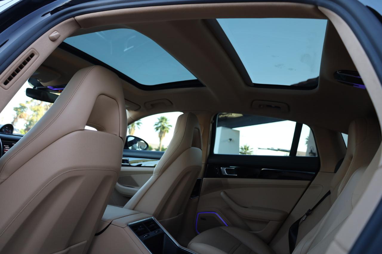 Porsche Panamera 4dr HB 2017