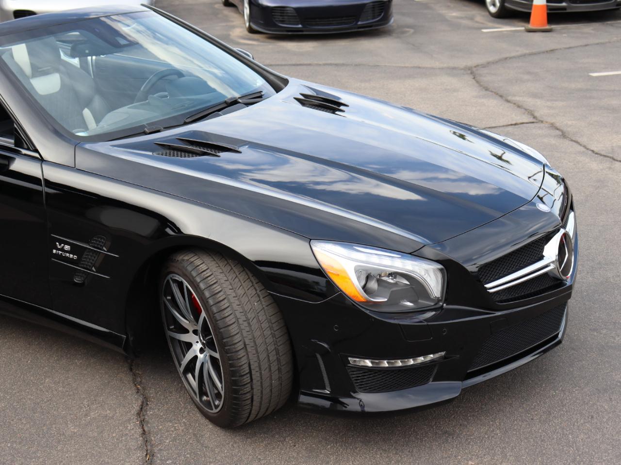 Mercedes-Benz SL-Class SL63 AMG 2015