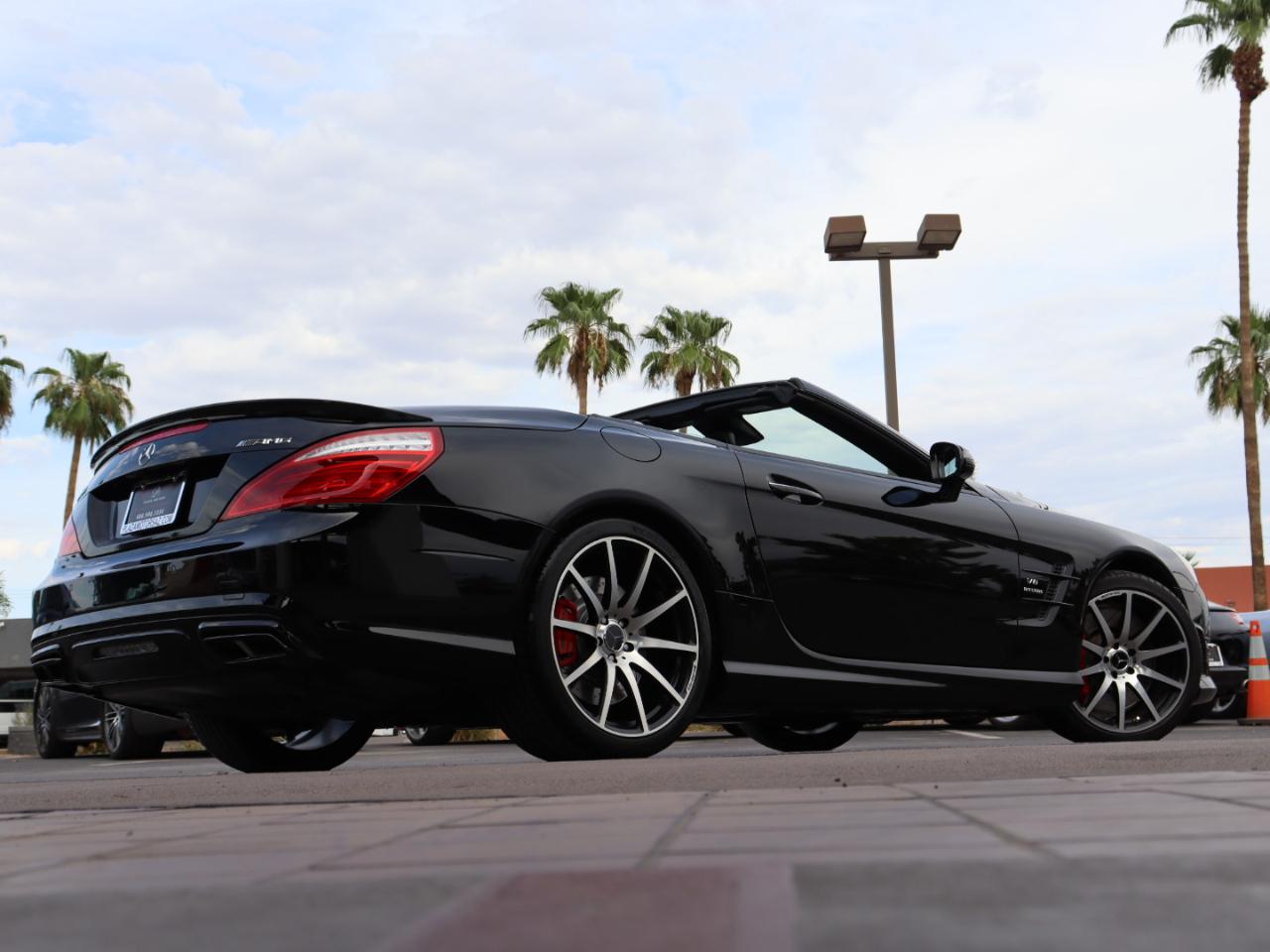 Mercedes-Benz SL-Class SL63 AMG 2015