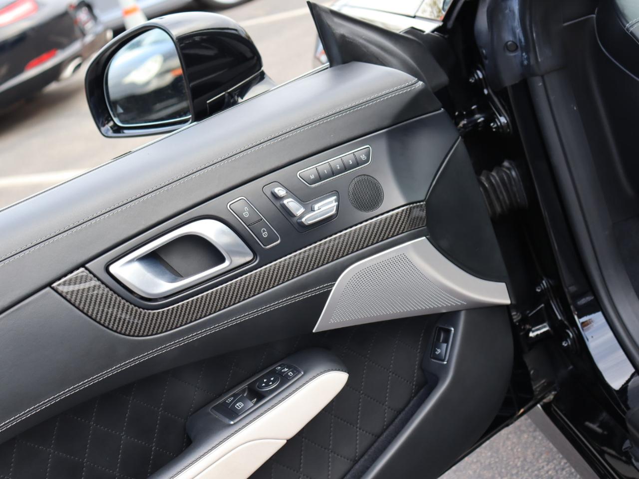 Mercedes-Benz SL-Class SL63 AMG 2015