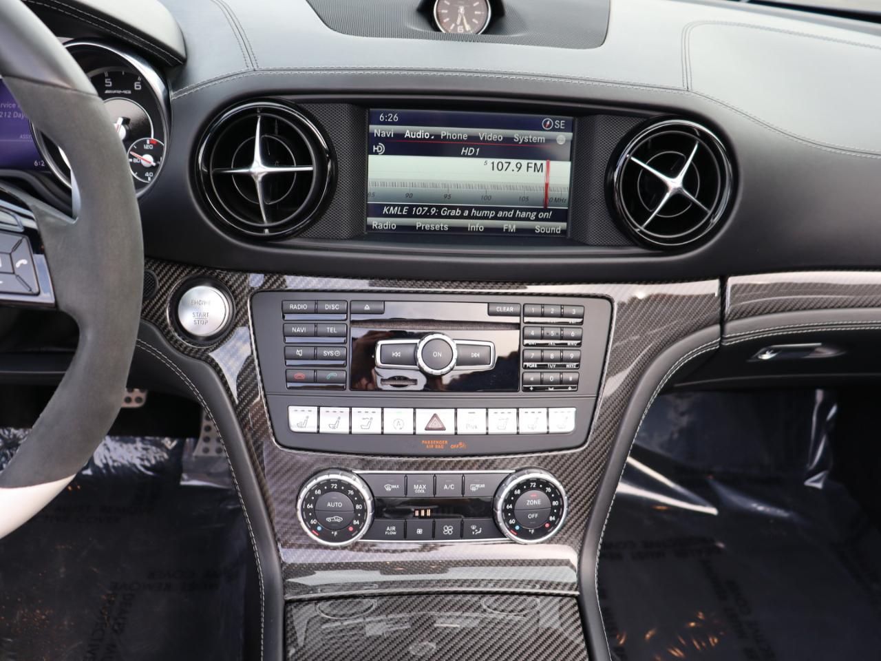 Mercedes-Benz SL-Class SL63 AMG 2015