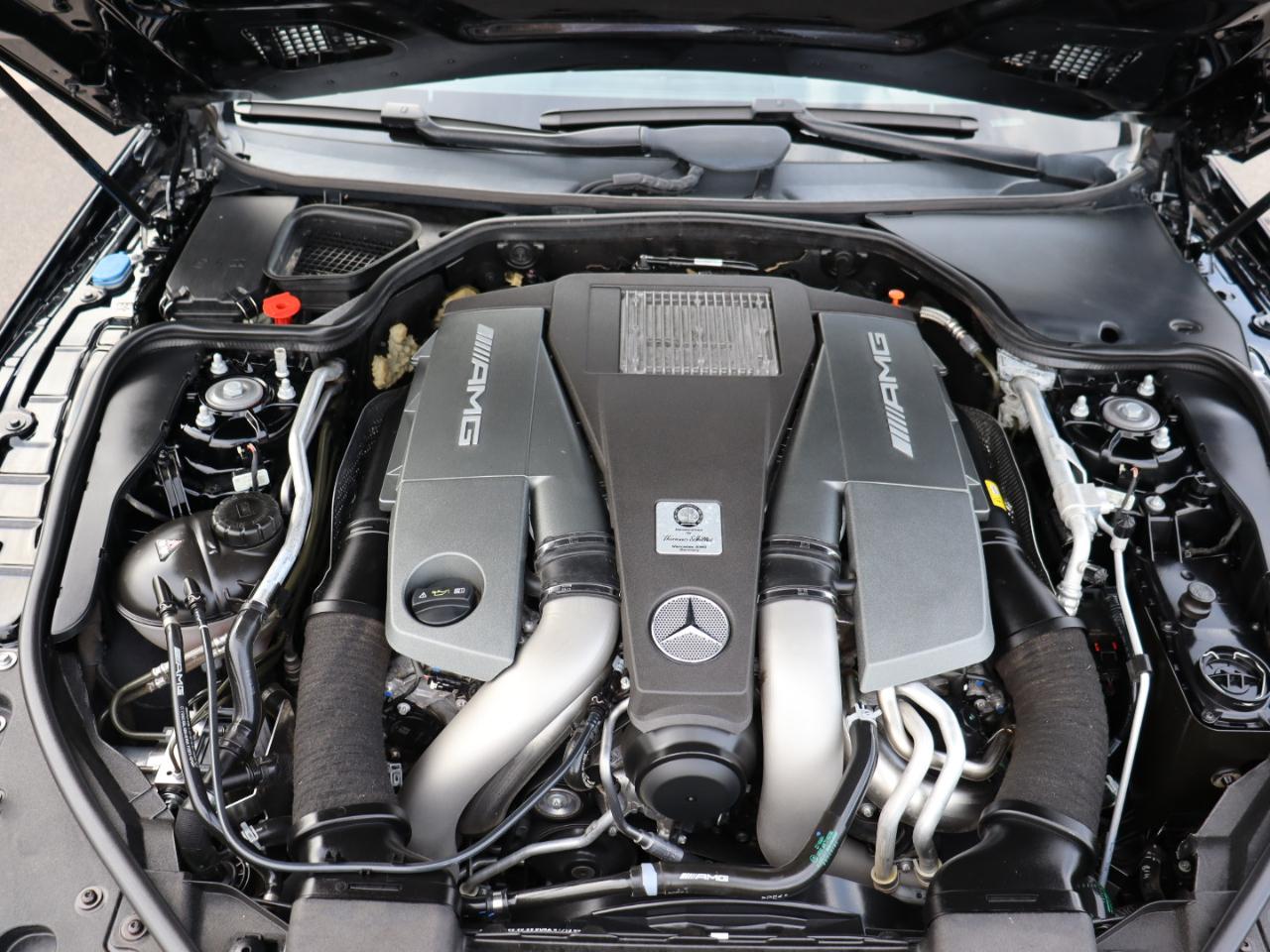 Mercedes-Benz SL-Class SL63 AMG 2015