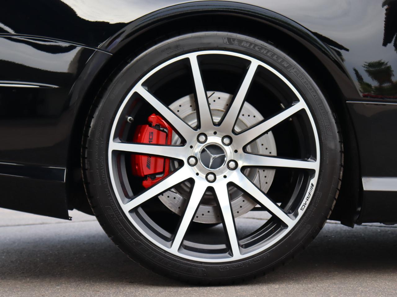 Mercedes-Benz SL-Class SL63 AMG 2015