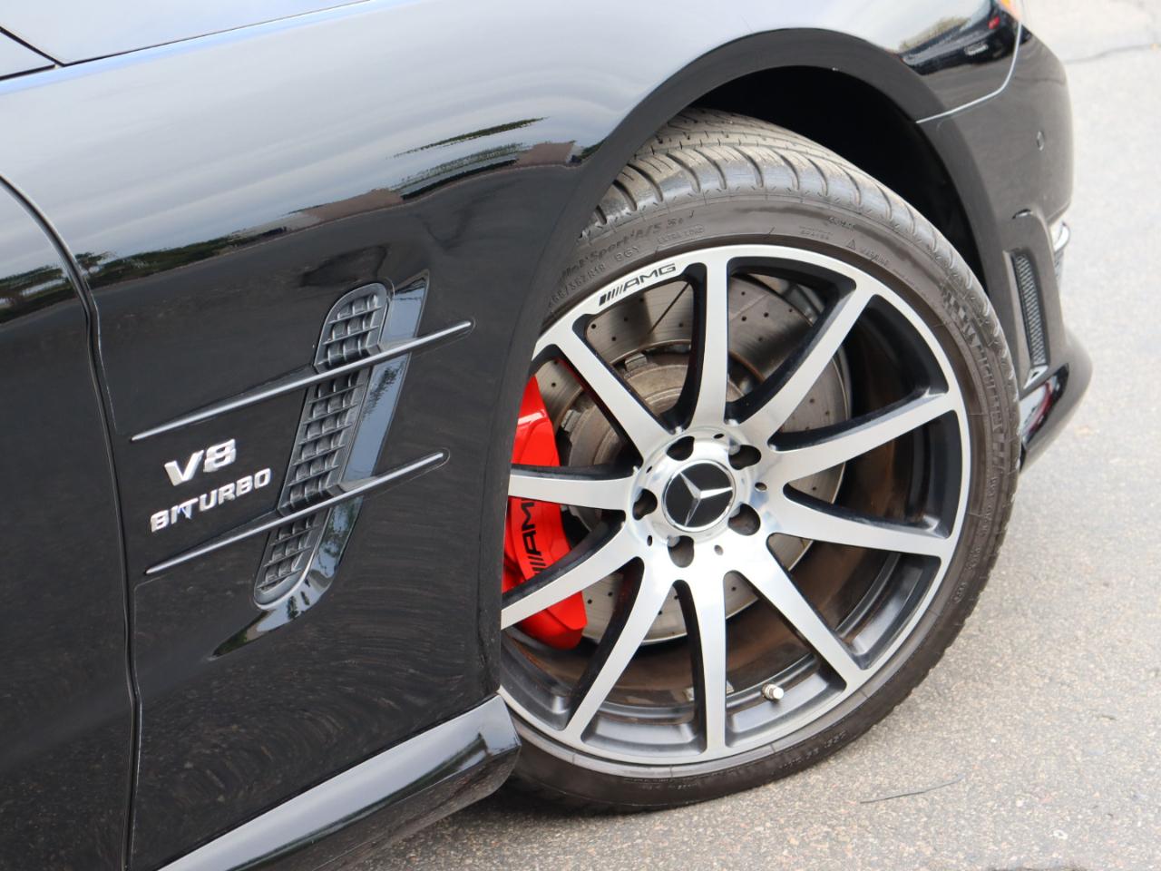 Mercedes-Benz SL-Class SL63 AMG 2015