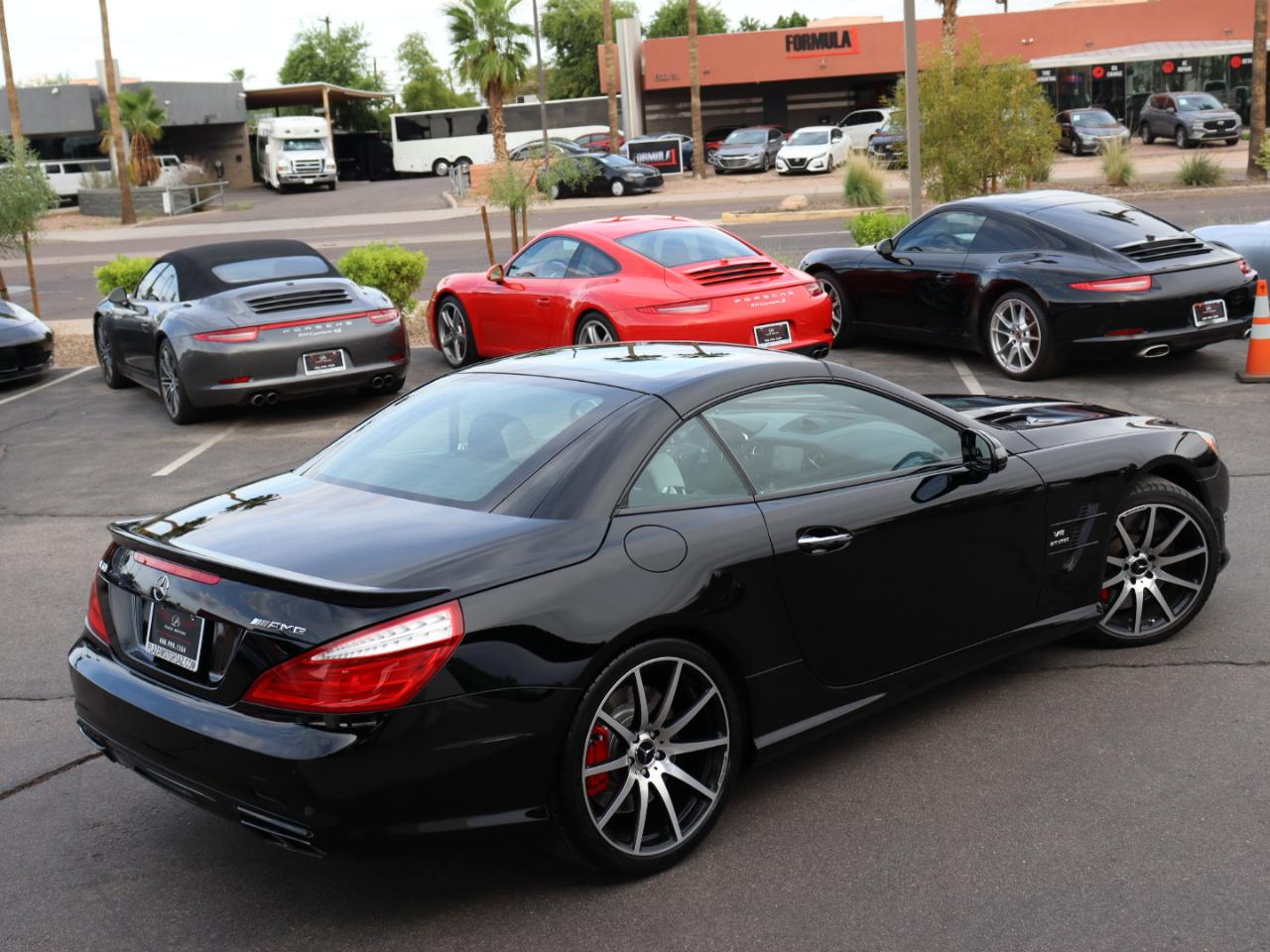 Mercedes-Benz SL-Class SL63 AMG 2015