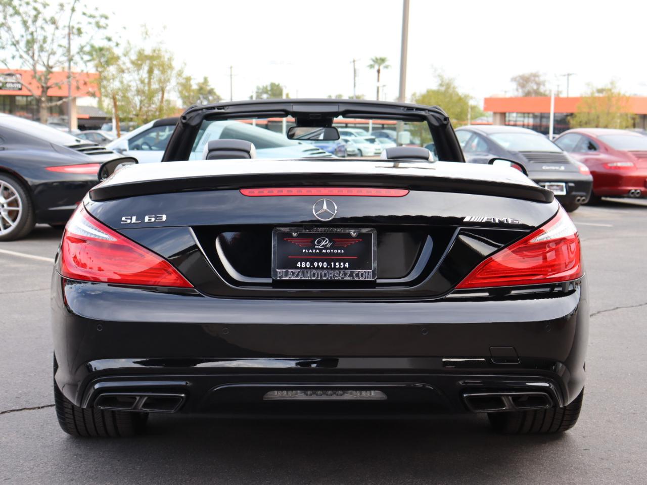 Mercedes-Benz SL-Class SL63 AMG 2015