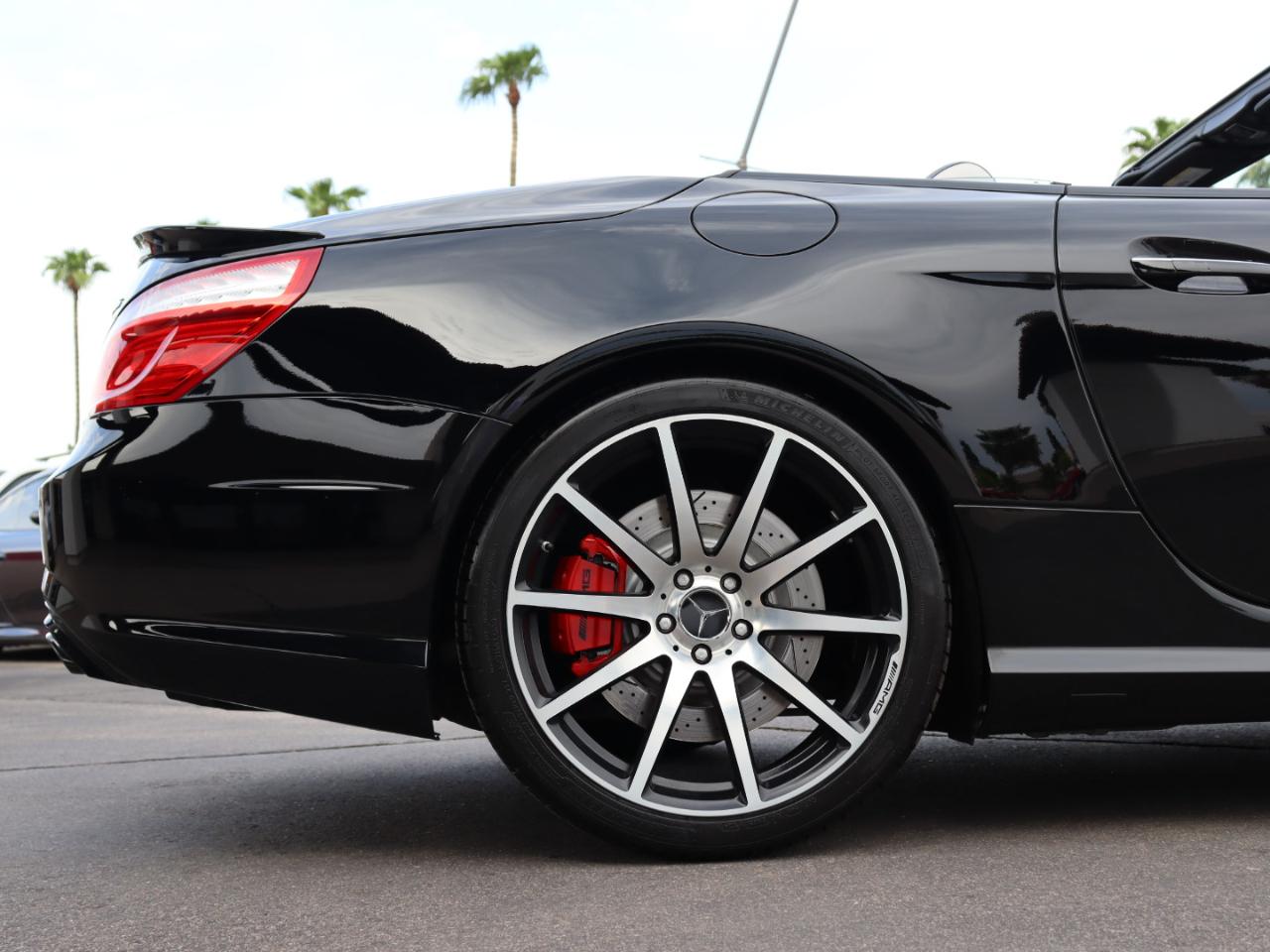 Mercedes-Benz SL-Class SL63 AMG 2015