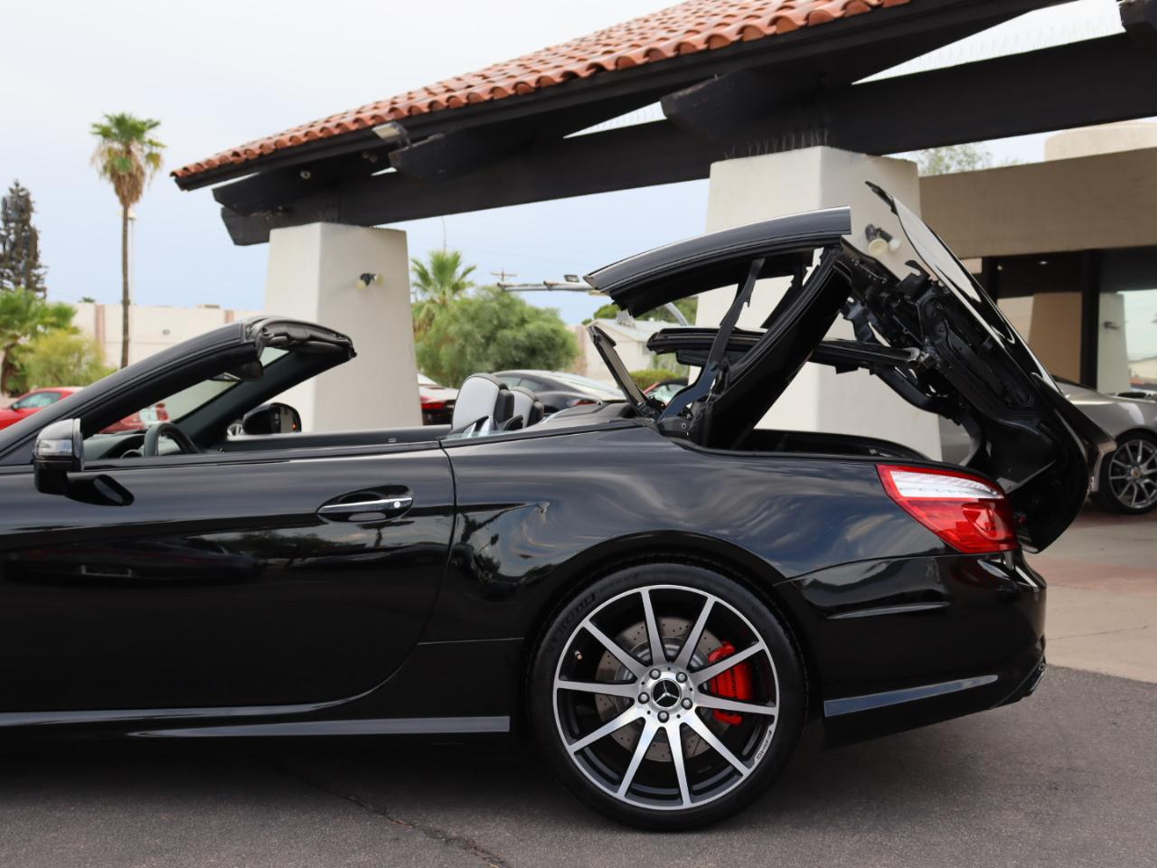 Mercedes-Benz SL-Class SL63 AMG 2015