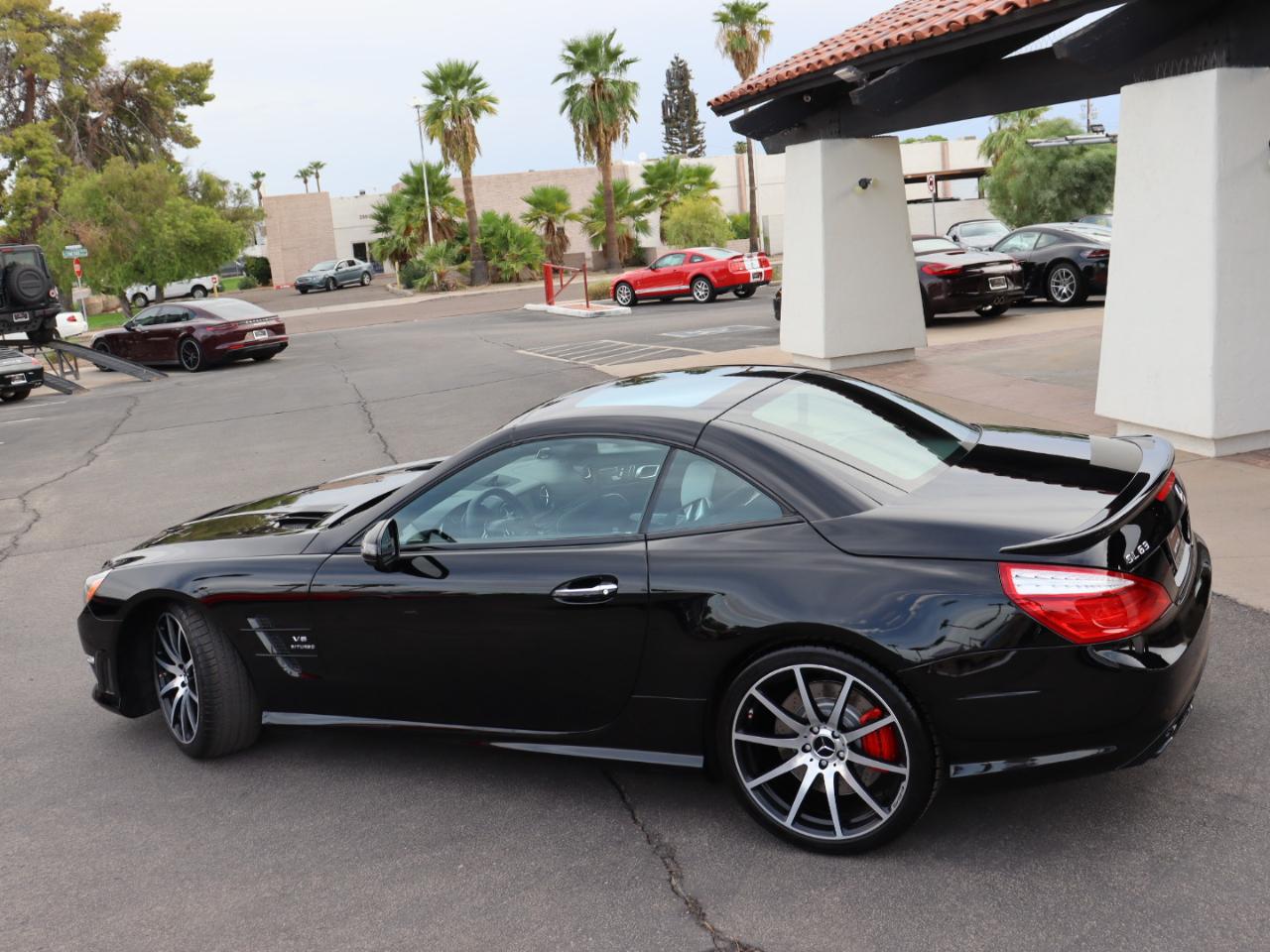 Mercedes-Benz SL-Class SL63 AMG 2015