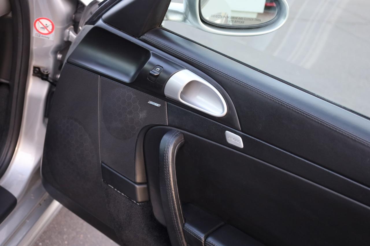 Porsche 911 Carrera Base 2005