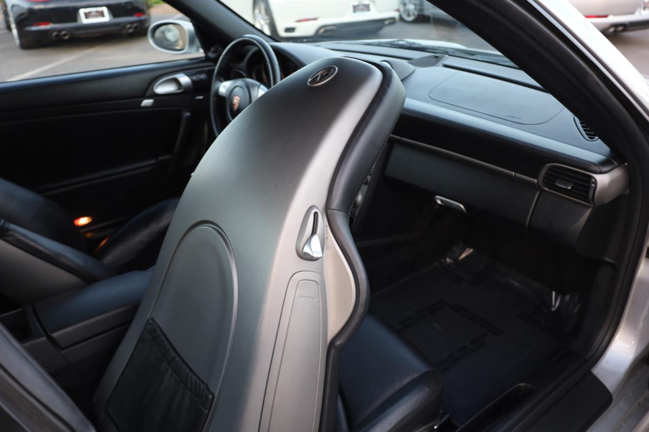 Porsche 911 Carrera Base 2005