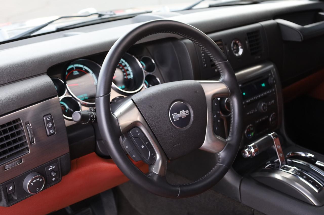 HUMMER H2 4WD 4dr SUV 2008