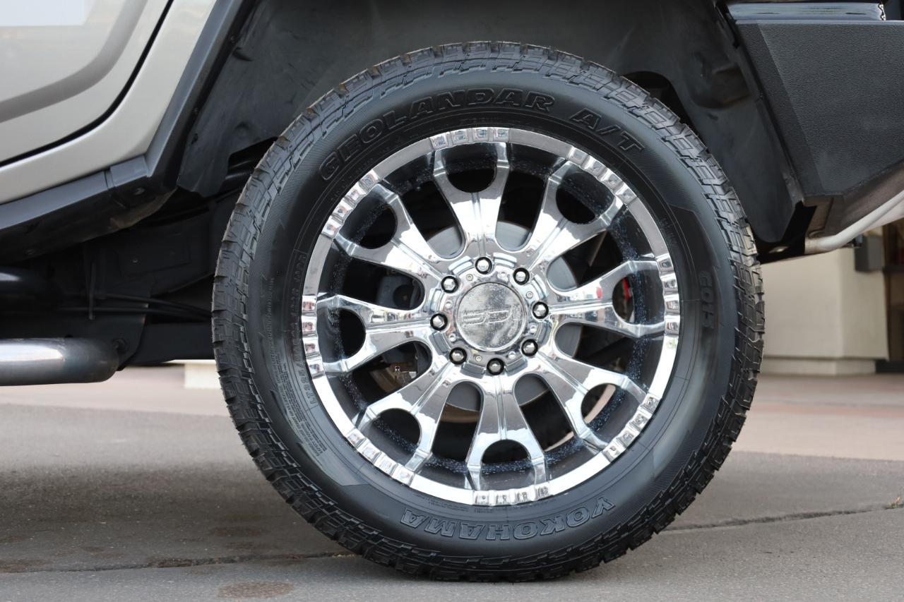 HUMMER H2 4WD 4dr SUV 2008