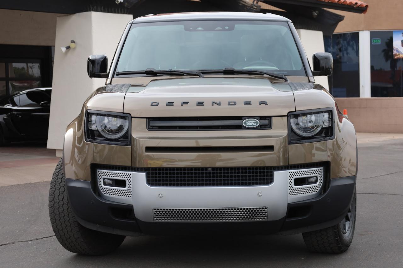 Land Rover Defender 130 S 2024