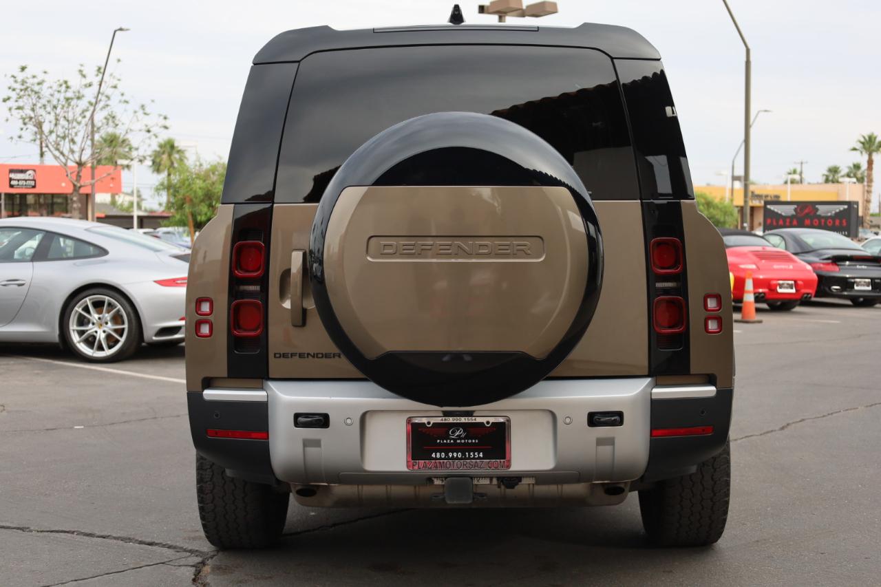 Land Rover Defender 130 S 2024