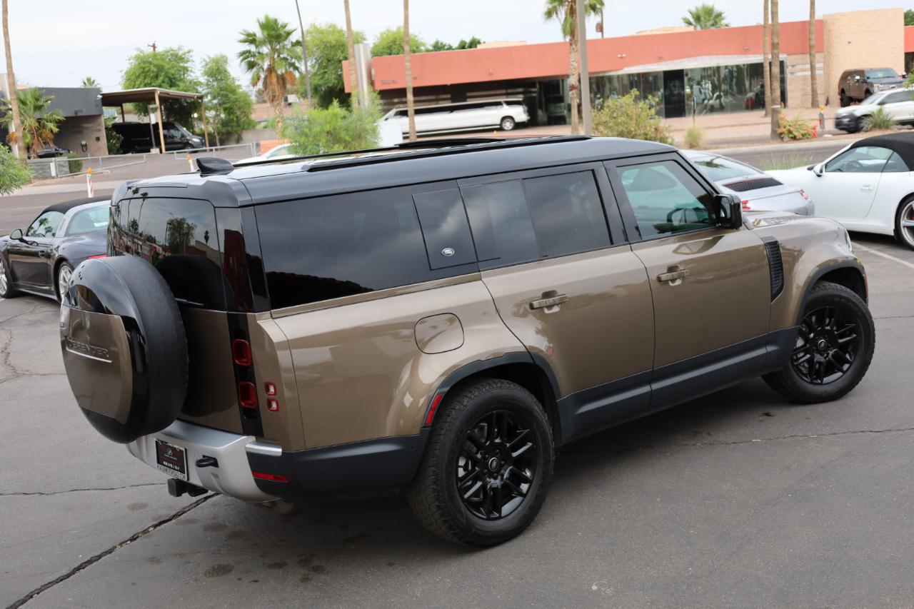 Land Rover Defender 130 S 2024