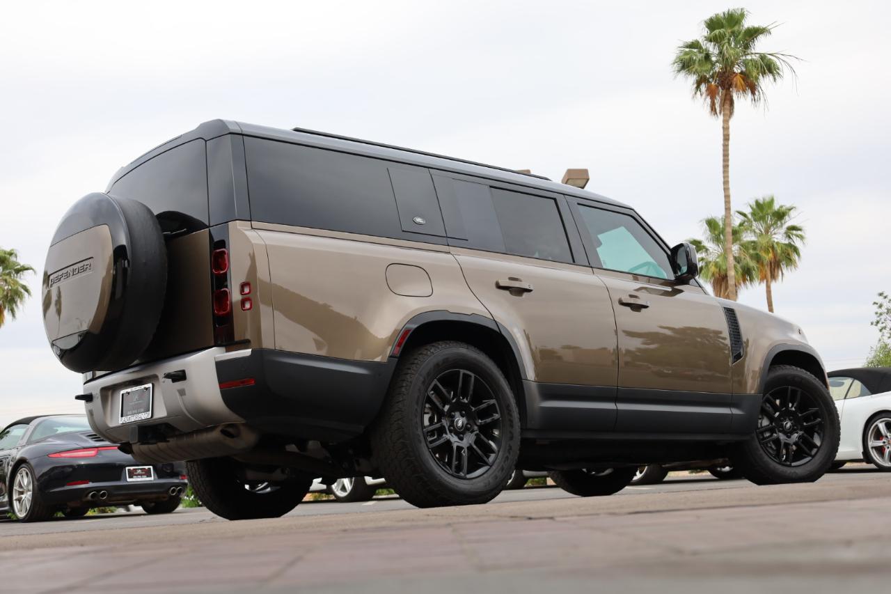 Land Rover Defender 130 S 2024