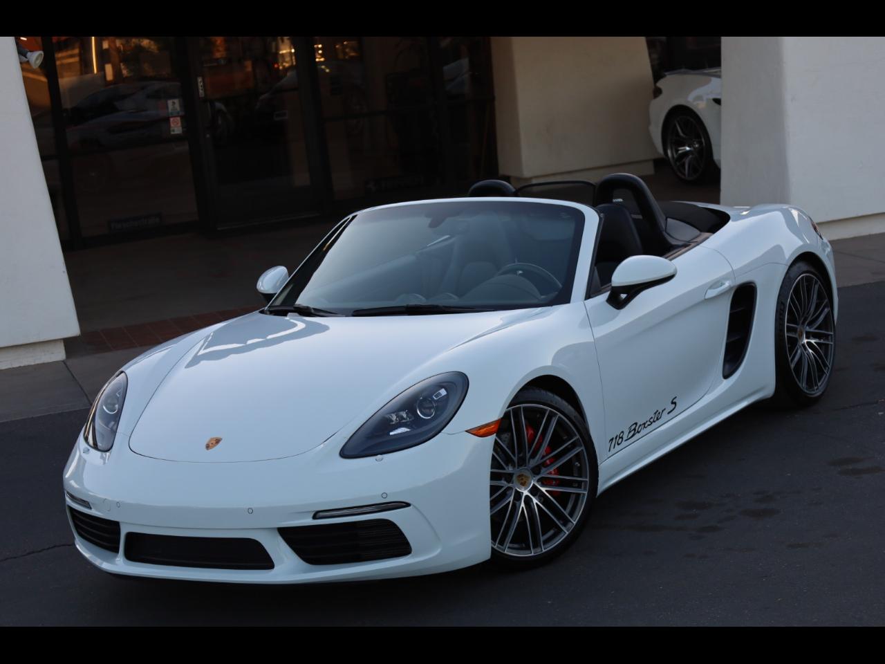 2024 Porsche 718 Boxster S