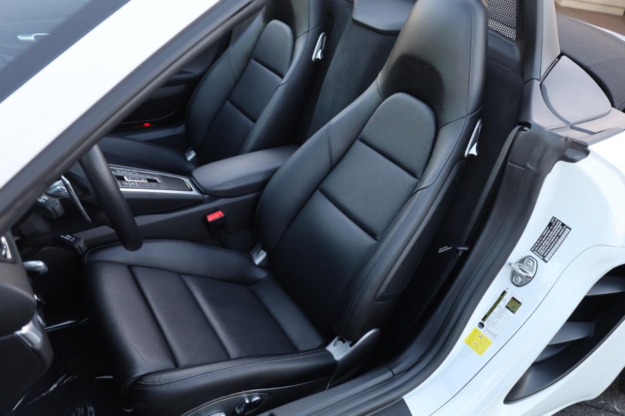 Porsche 718 Boxster S 2024