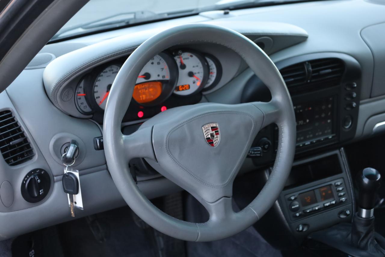 Porsche 911 Carrera 2dr Carrera Turbo 6-Spd Manual 2003