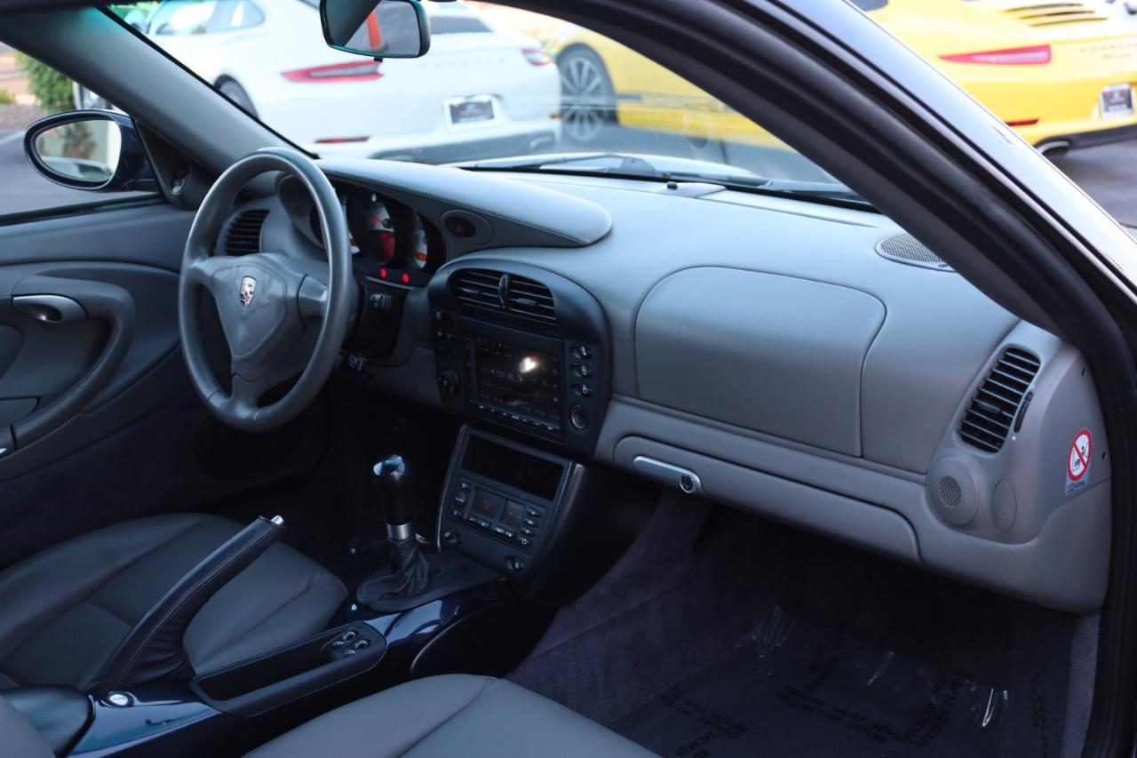 Porsche 911 Carrera 2dr Carrera Turbo 6-Spd Manual 2003