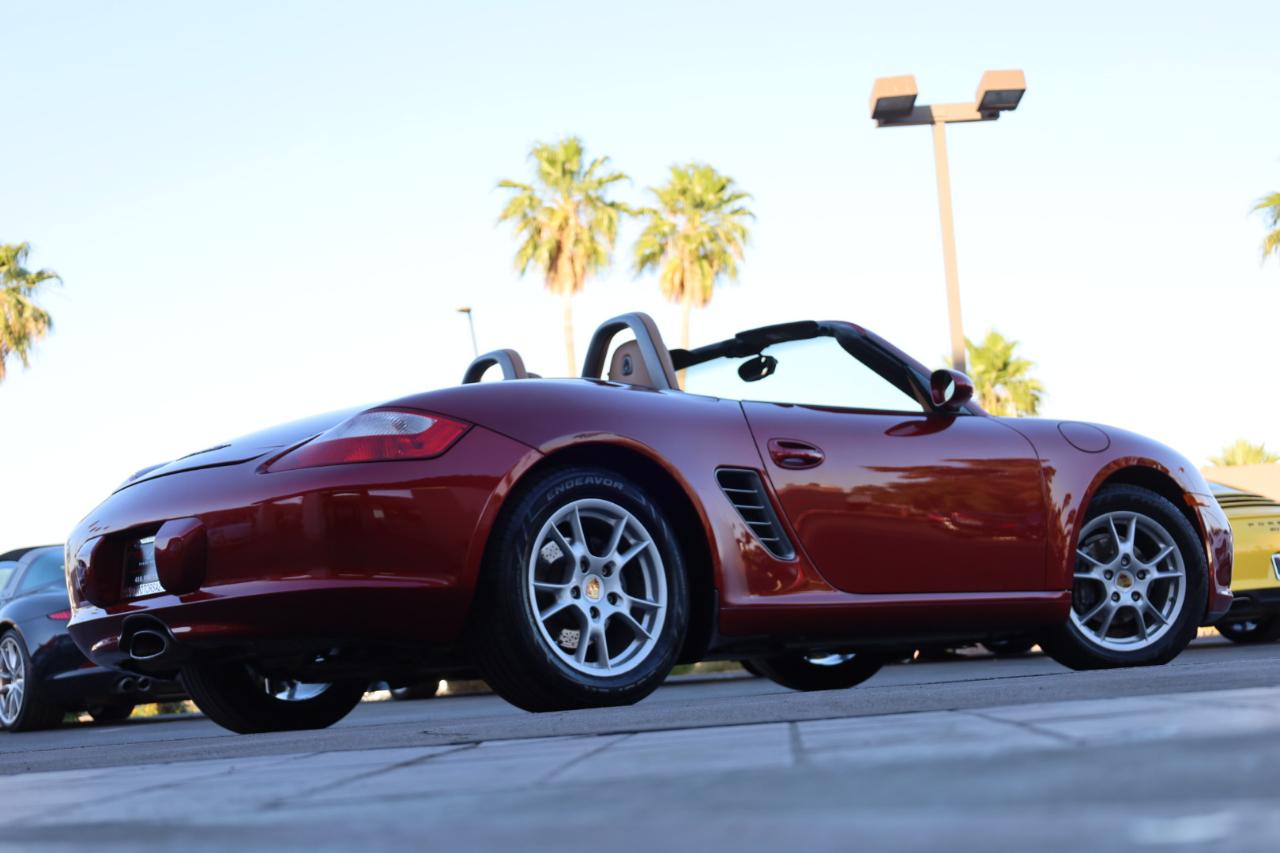 Porsche Boxster 2dr Roadster Manual 2008