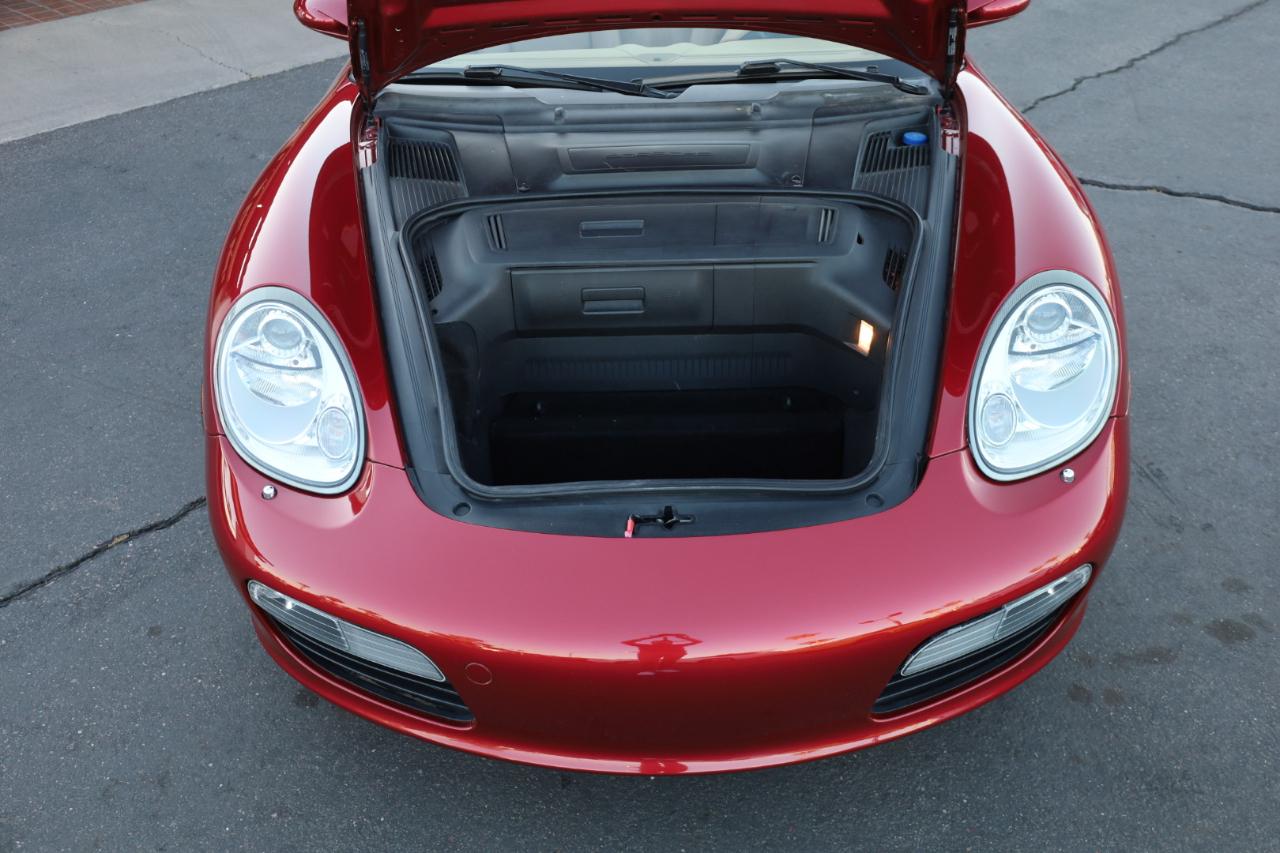 Porsche Boxster 2dr Roadster Manual 2008