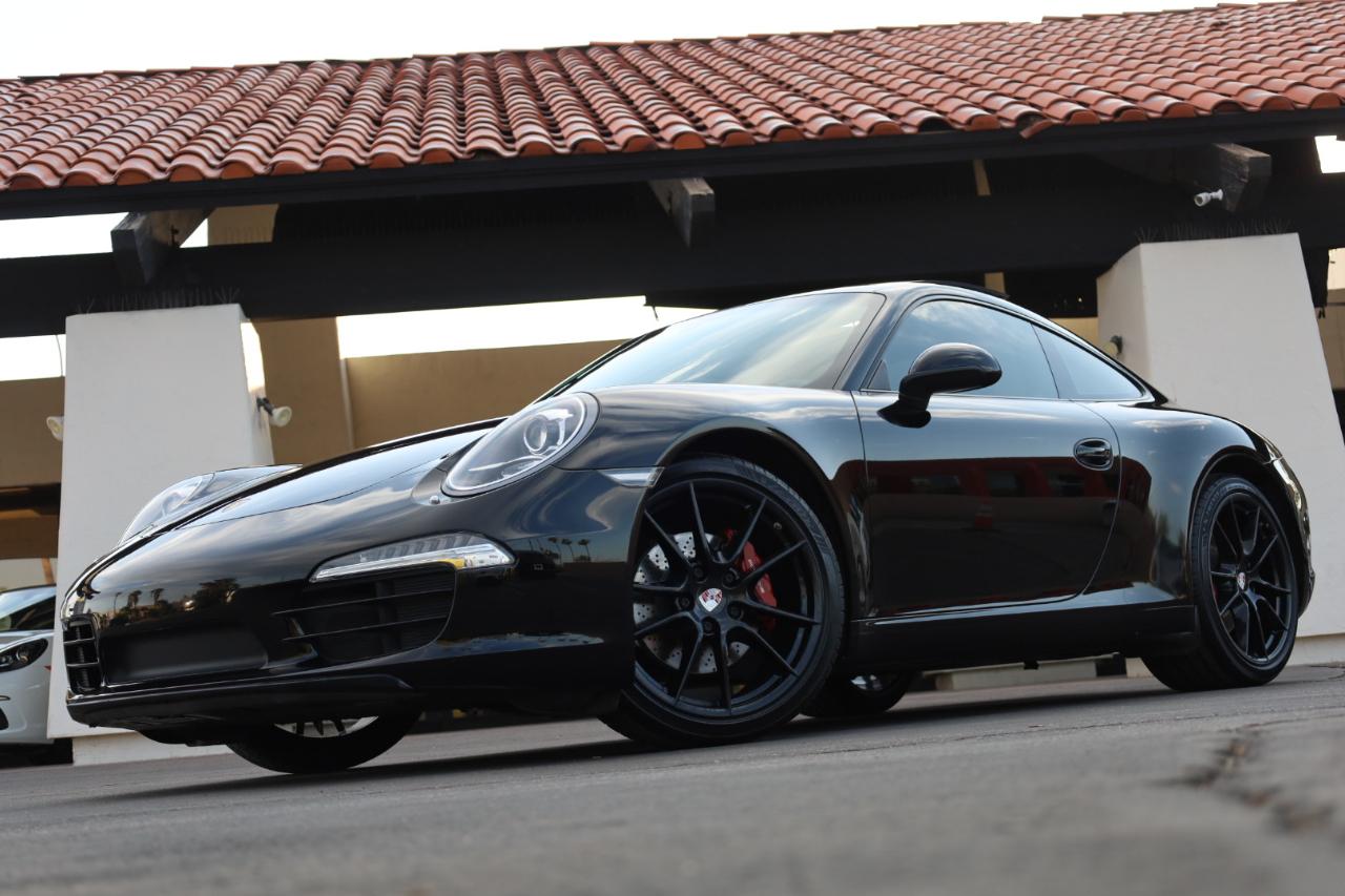 Porsche 911 Carrera Coupe 2015