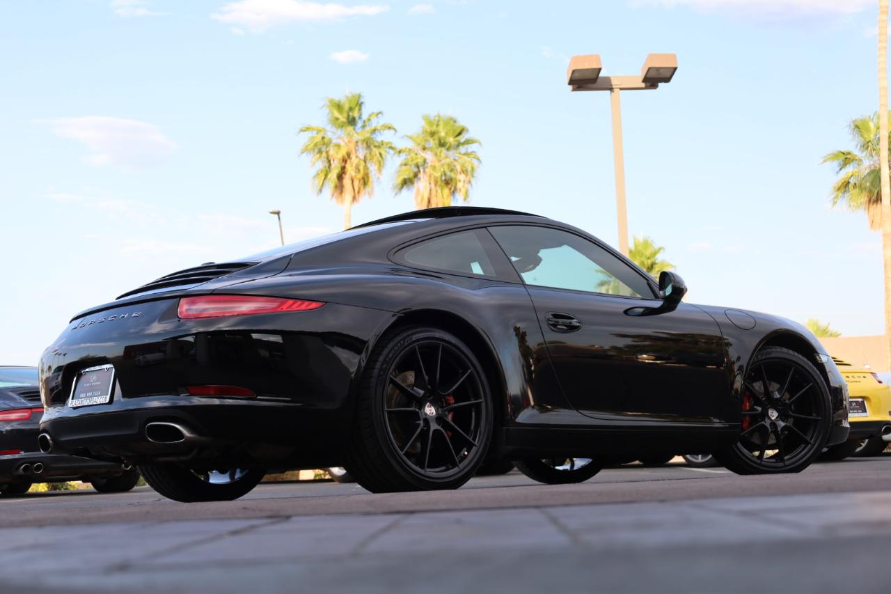 Porsche 911 Carrera Coupe 2015