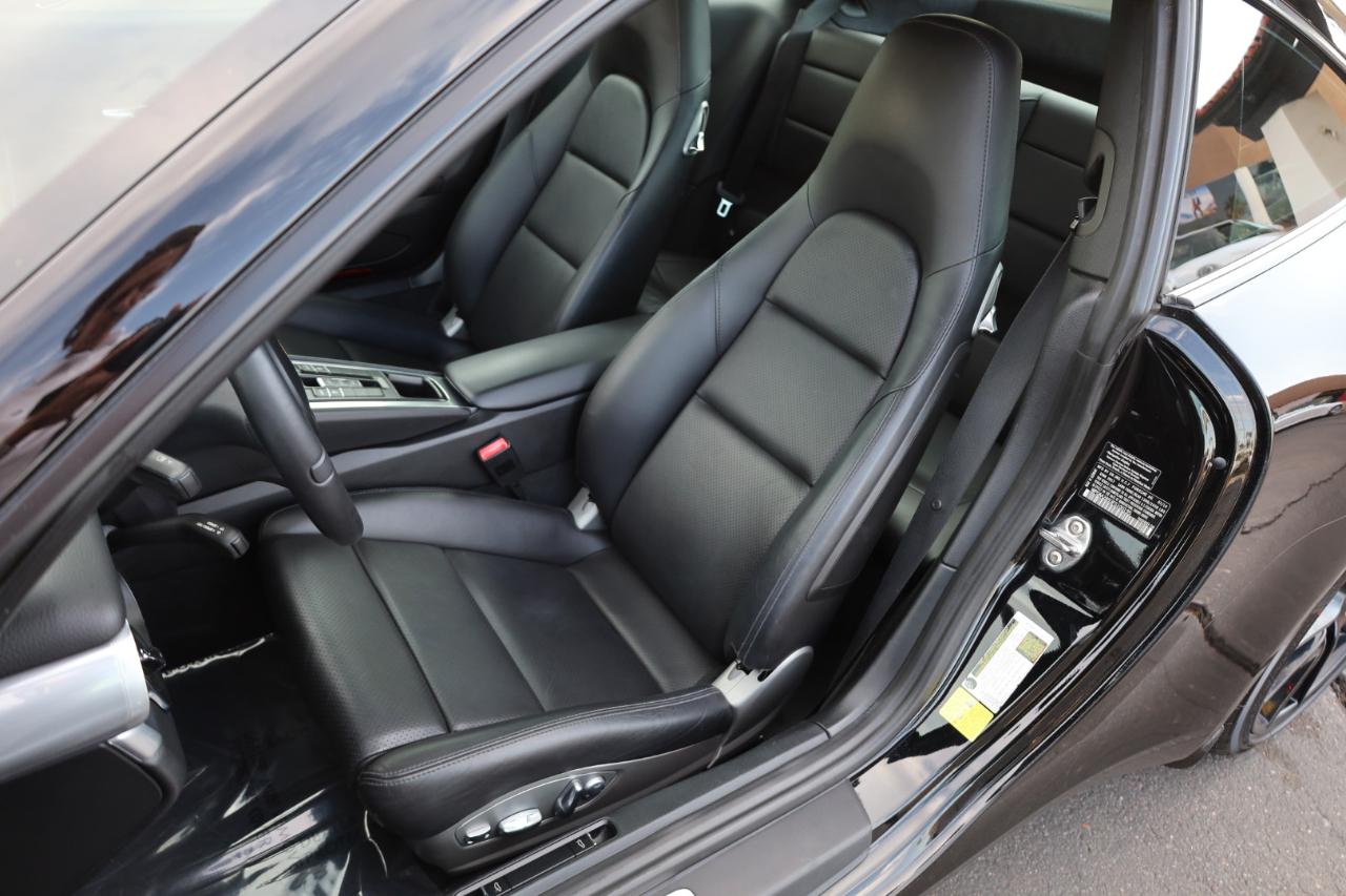Porsche 911 Carrera Coupe 2015