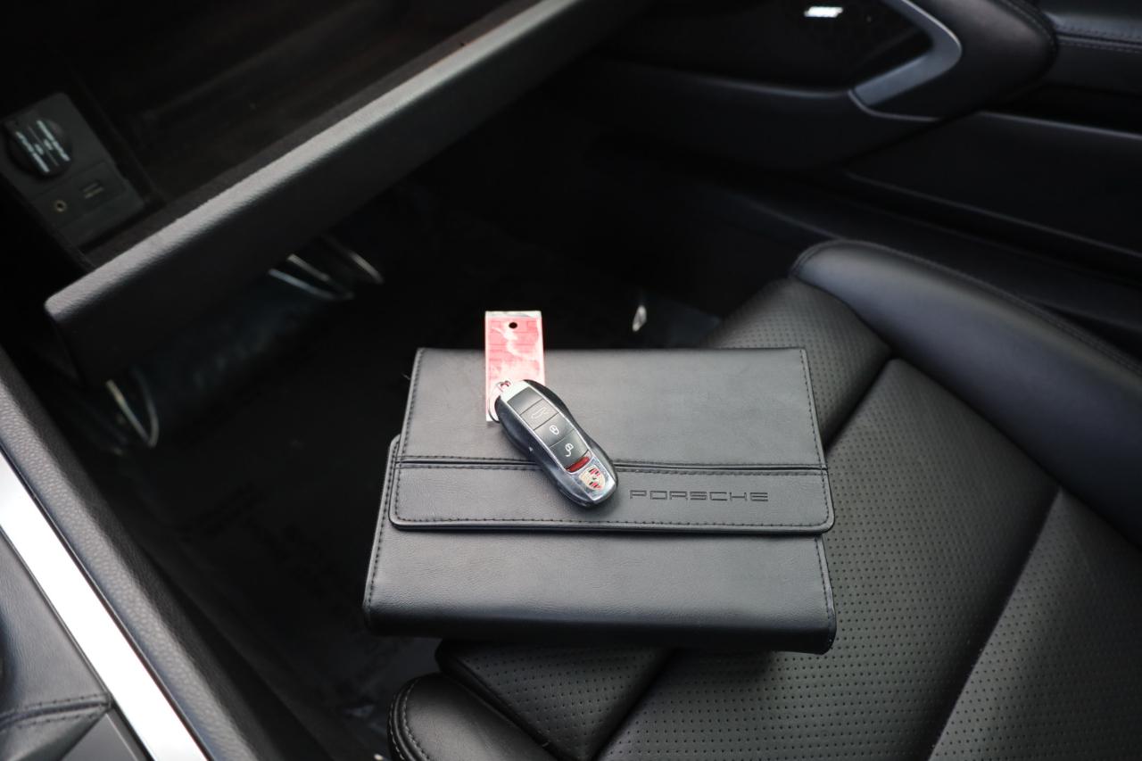 Porsche 911 Carrera Coupe 2015