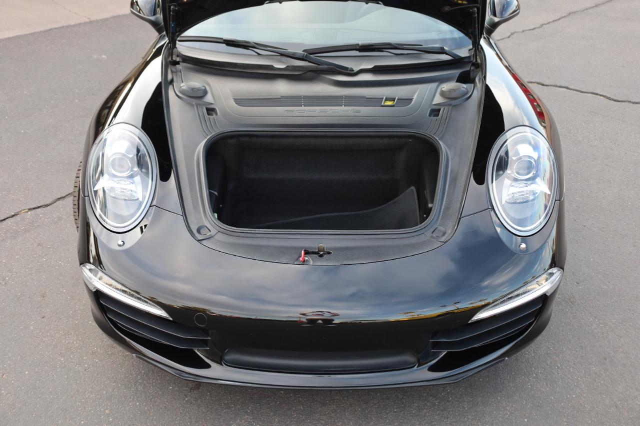 Porsche 911 Carrera Coupe 2015