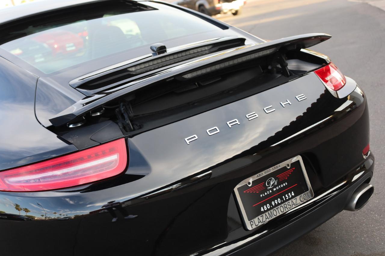 Porsche 911 Carrera Coupe 2015