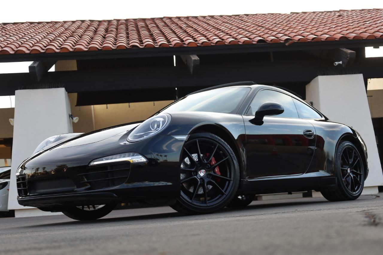 Porsche 911 Carrera Coupe 2015