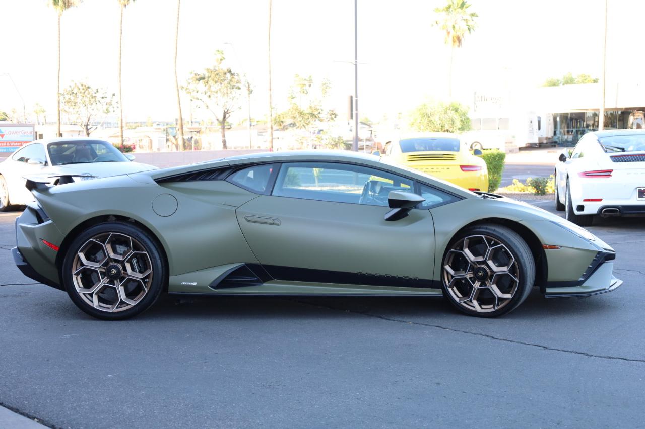 Lamborghini Huracan Tecnica Coupe 2023