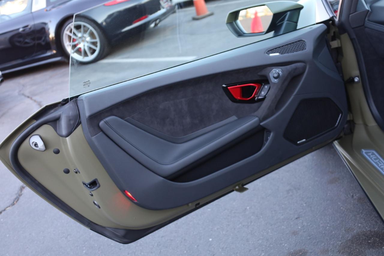 Lamborghini Huracan Tecnica Coupe 2023