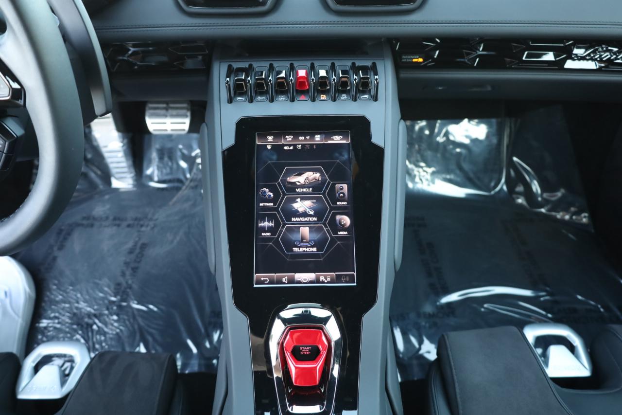 Lamborghini Huracan Tecnica Coupe 2023