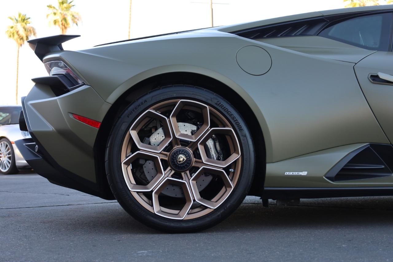 Lamborghini Huracan Tecnica Coupe 2023