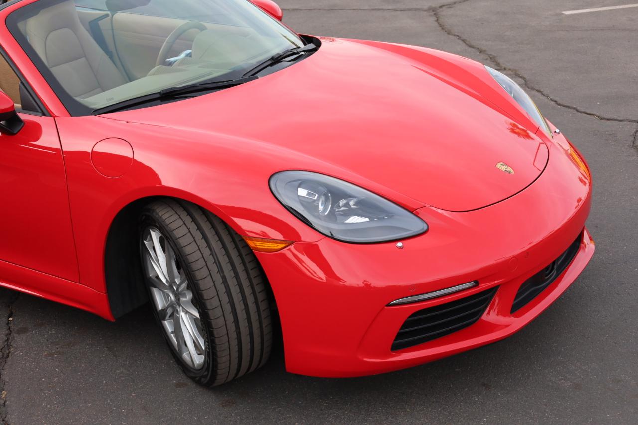 Porsche 718 Boxster Roadster 2017