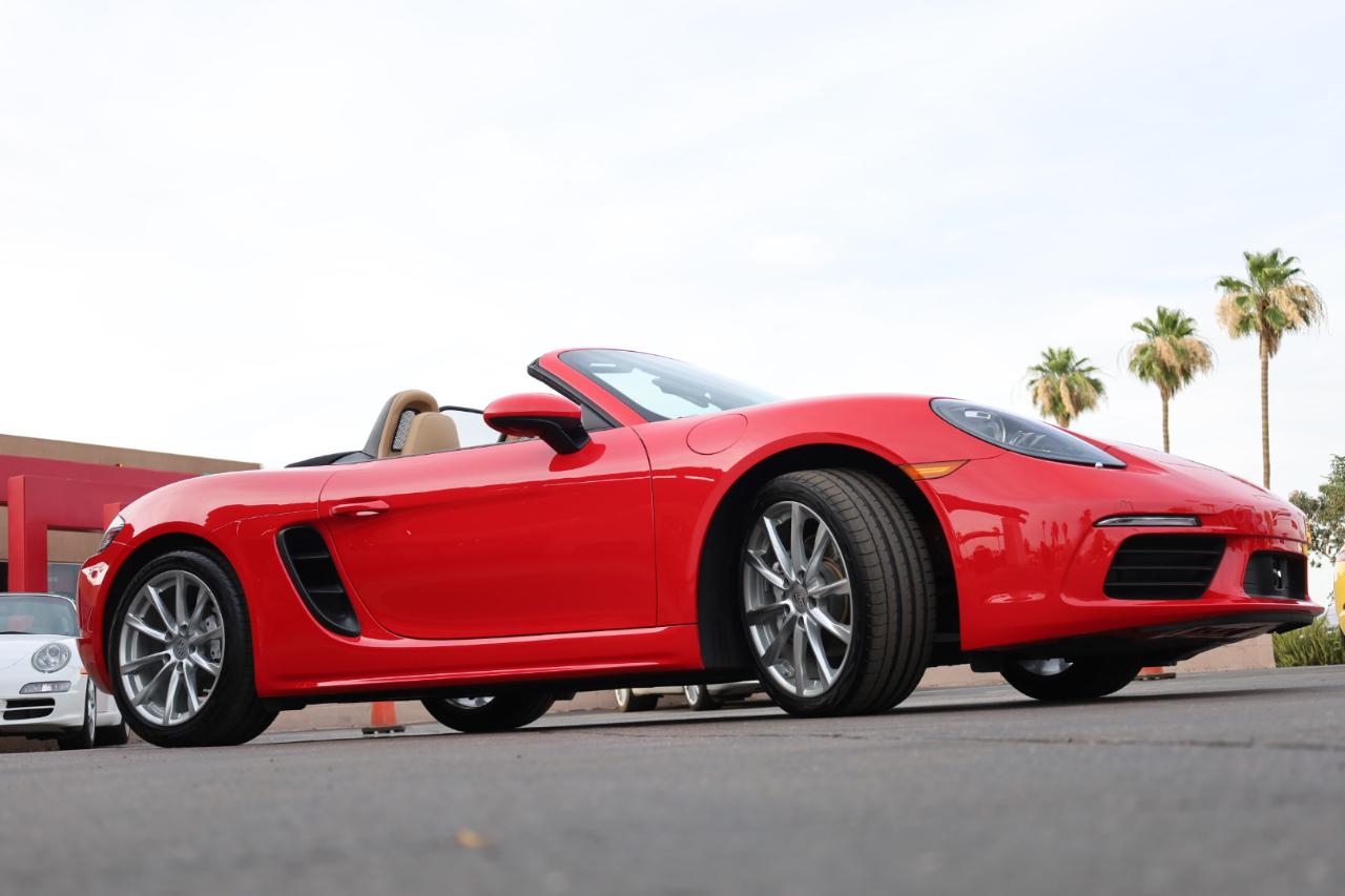 Porsche 718 Boxster Roadster 2017