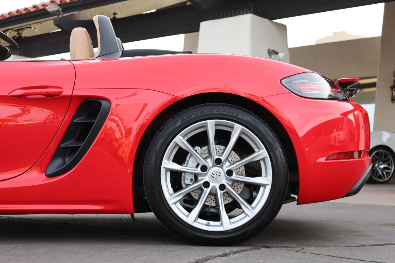 Porsche 718 Boxster Roadster 2017