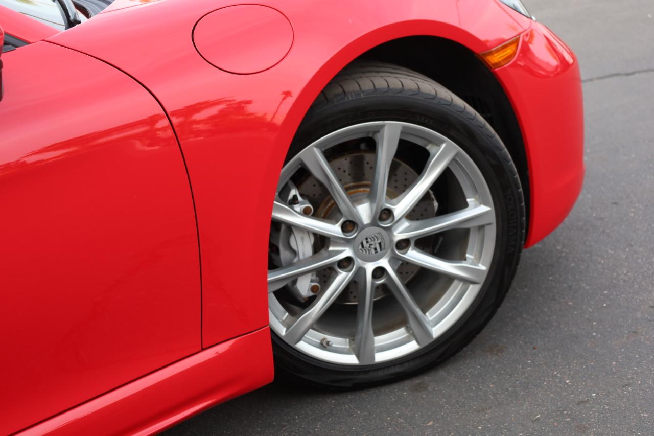 Porsche 718 Boxster Roadster 2017
