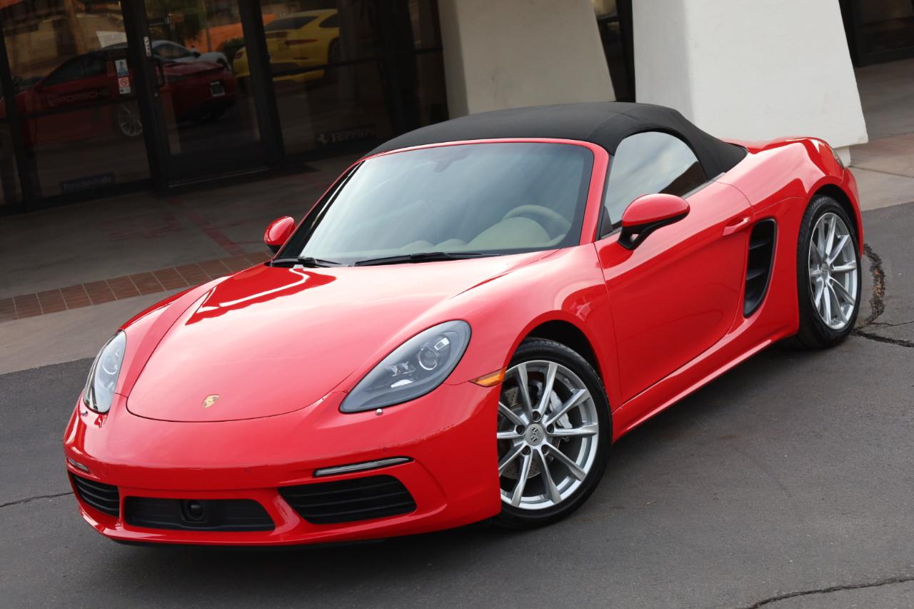Porsche 718 Boxster Roadster 2017