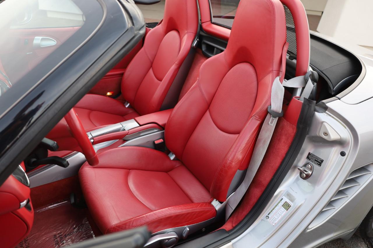 Porsche Boxster 2dr Roadster RS 60 Spyder 2008