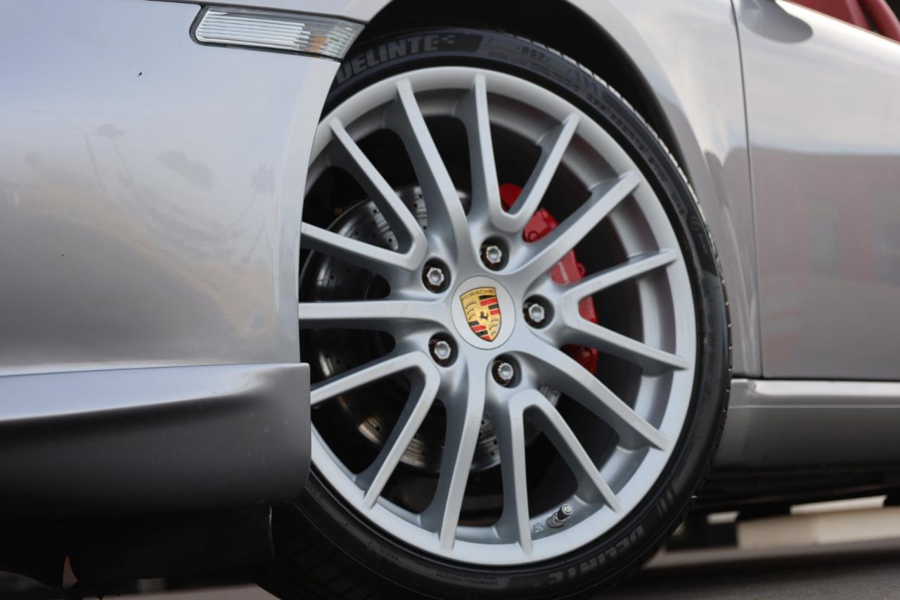 Porsche Boxster 2dr Roadster RS 60 Spyder 2008