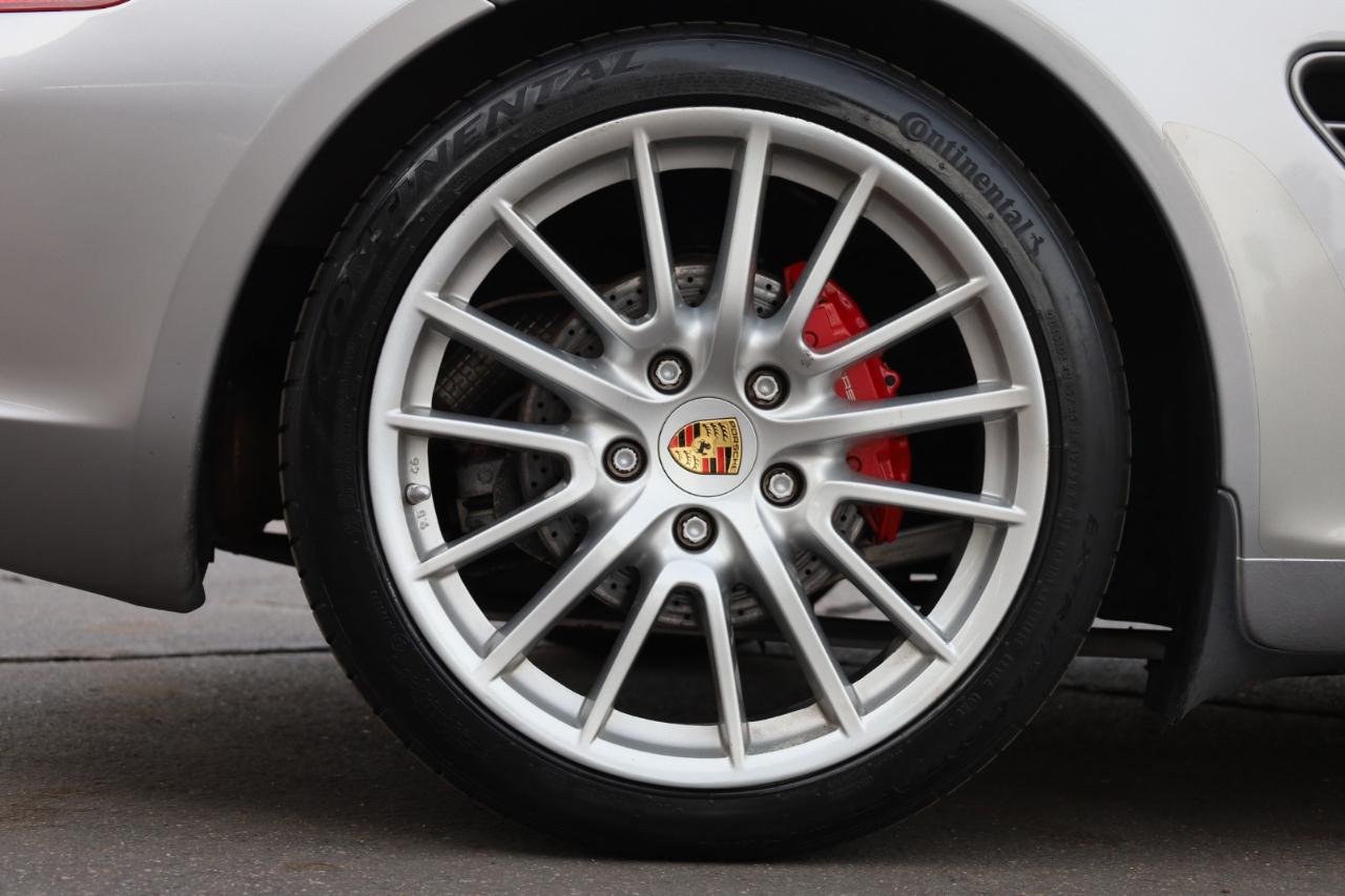 Porsche Boxster 2dr Roadster RS 60 Spyder 2008