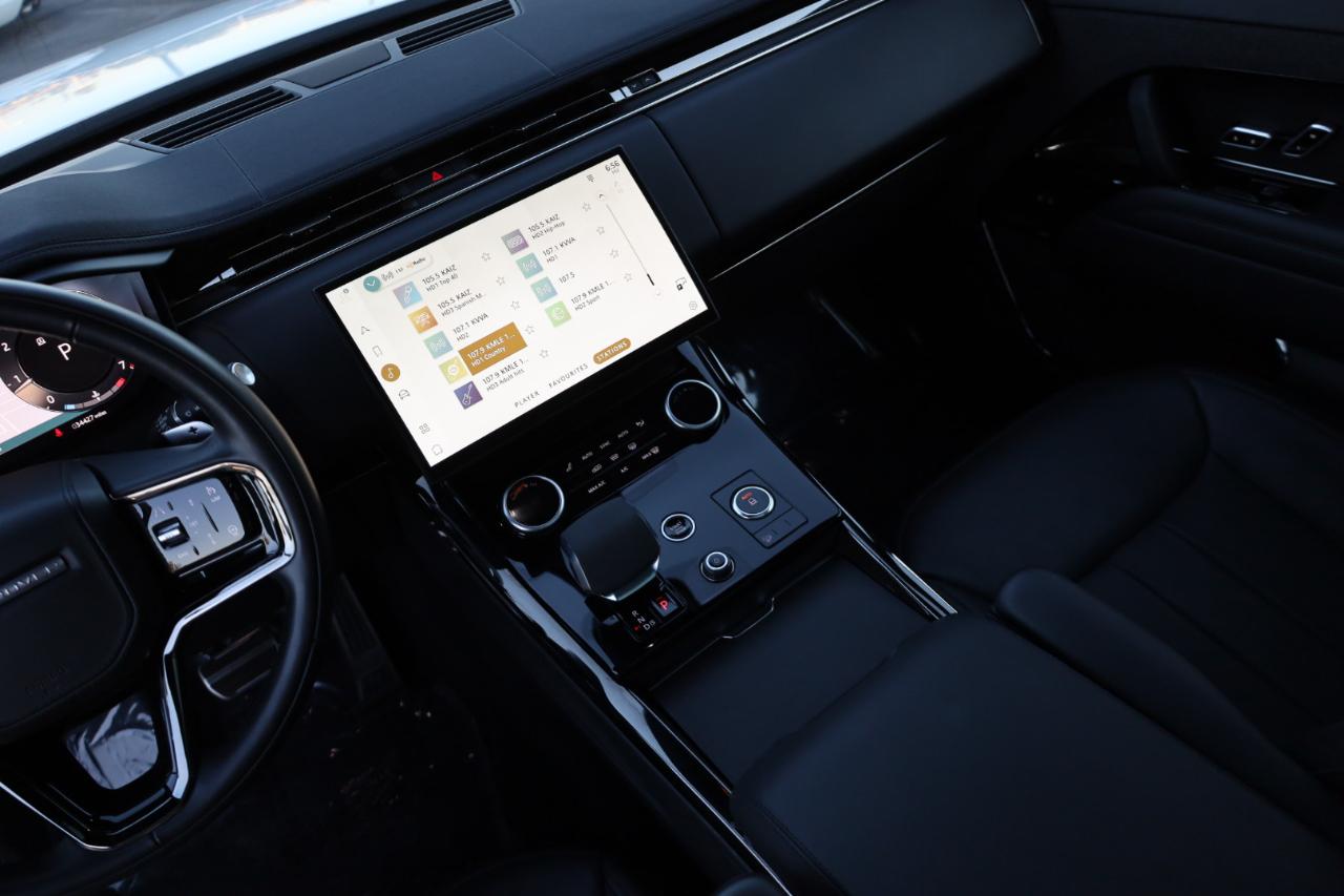 Land Rover Range Rover Sport P400 Dynamic SE 2023