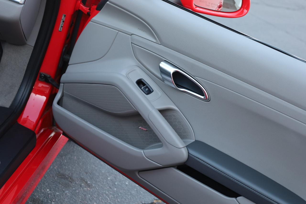 Porsche Boxster S 2013