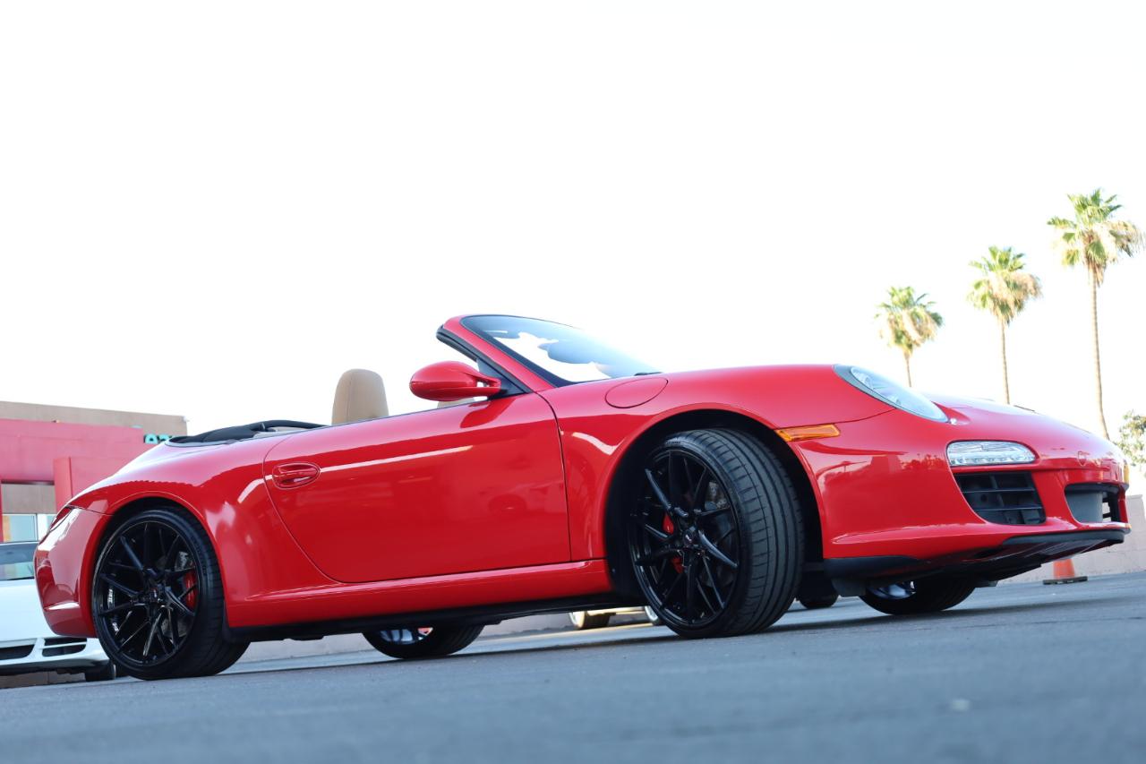 Porsche 911 Carrera S Cabriolet 2010